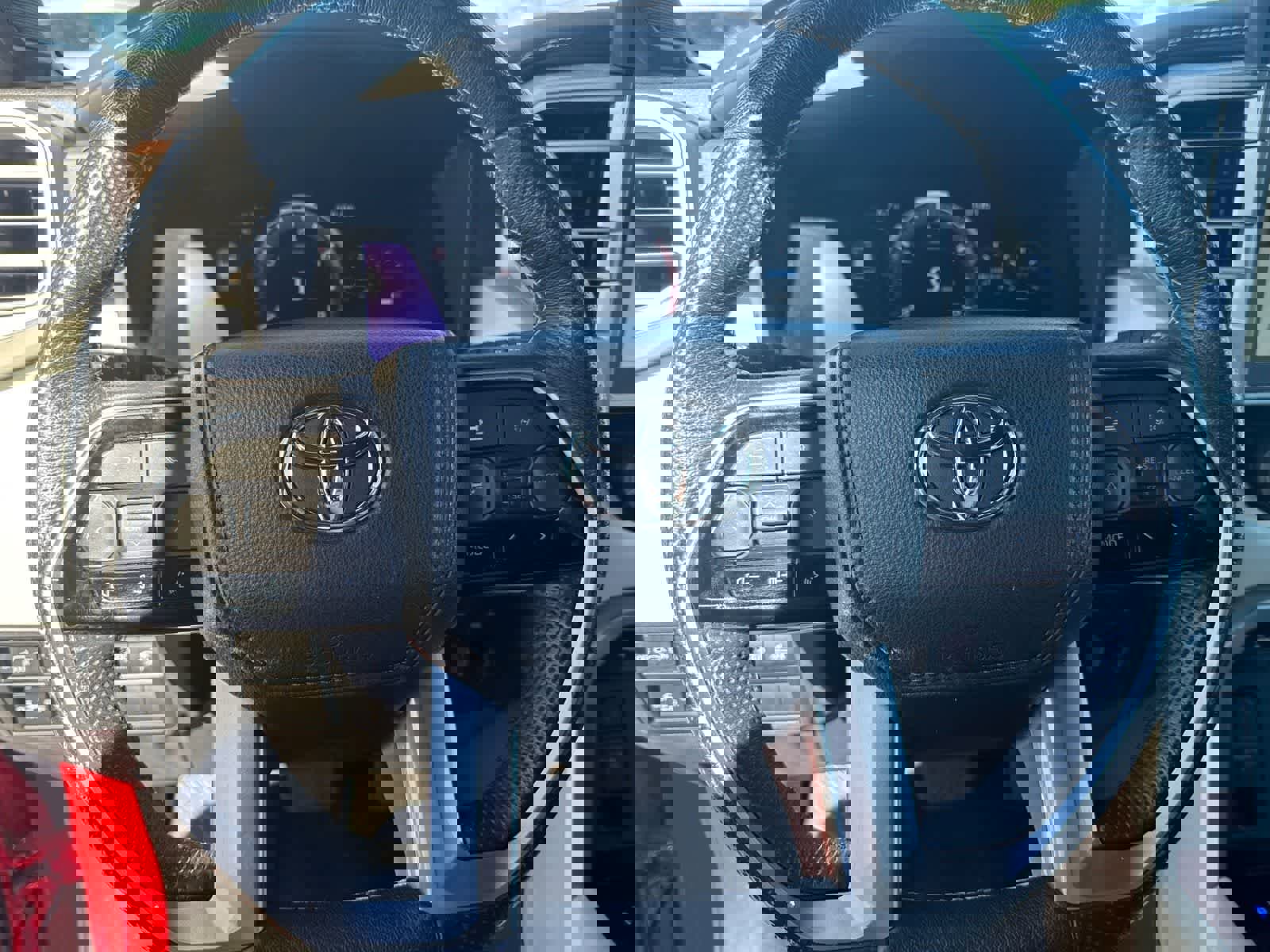 Used 2024 Toyota Sequoia Capstone image 17