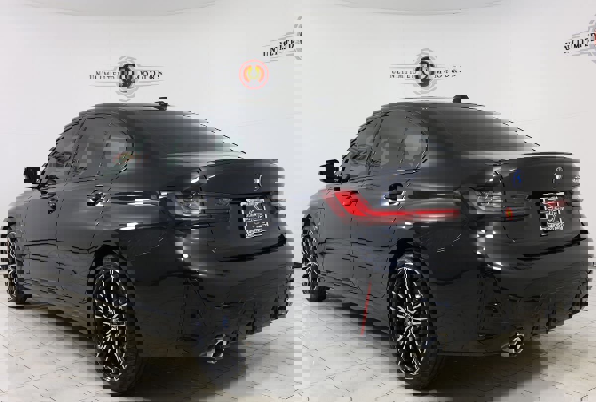 Used 2023 BMW 330e w/ M Sport Package image 4