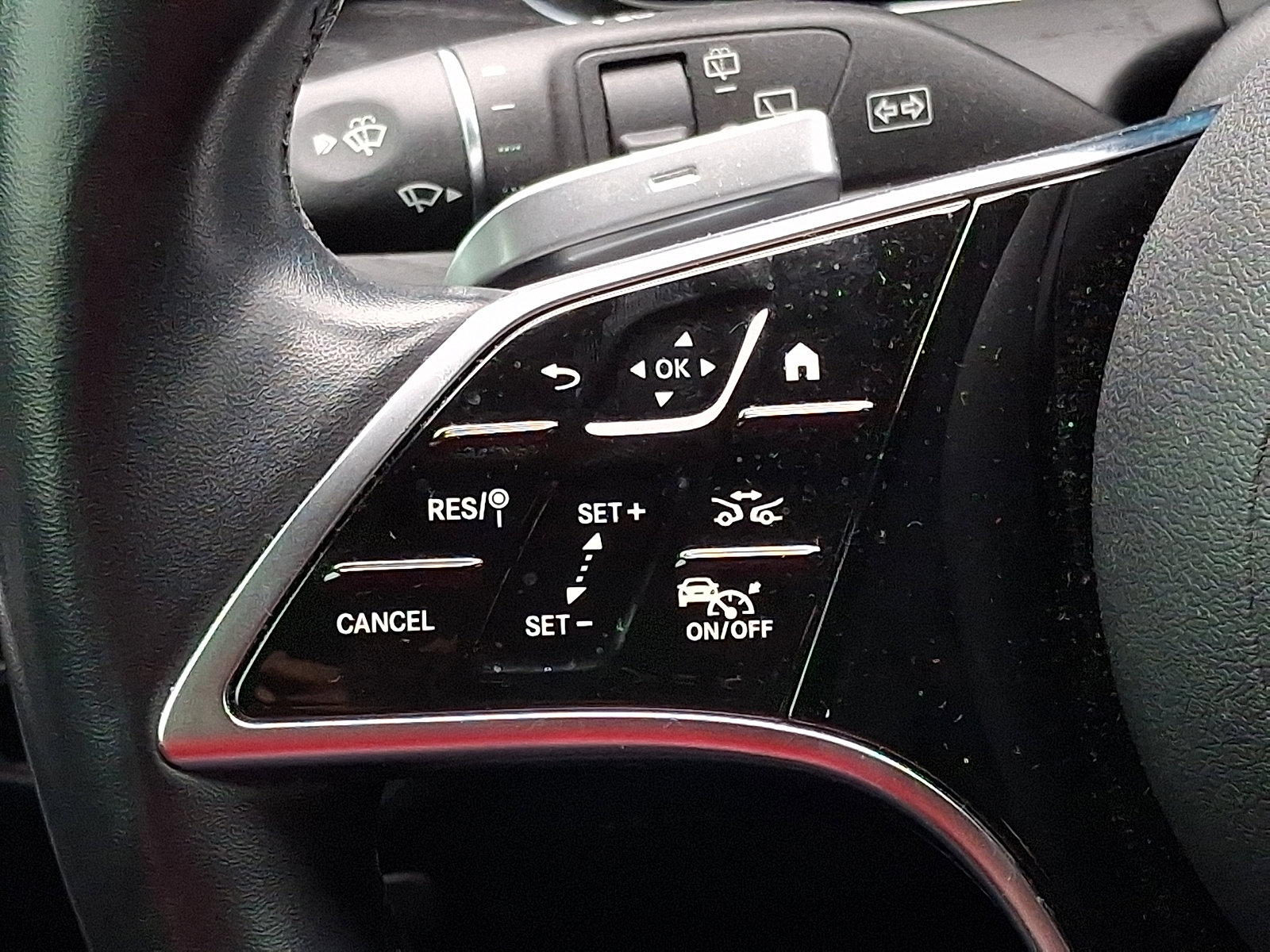 Certified 2021 Mercedes-Benz E 450 4MATIC All-Terrain Wagon image 23