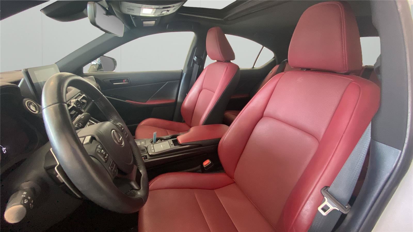 Used 2024 Lexus IS 300 w/ Comfort Package RWD image 10