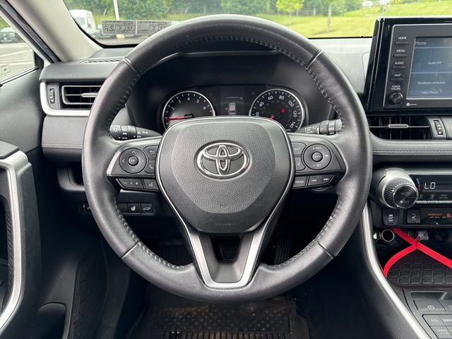 Used 2020 Toyota RAV4 XLE Premium AWD/4WD image 20