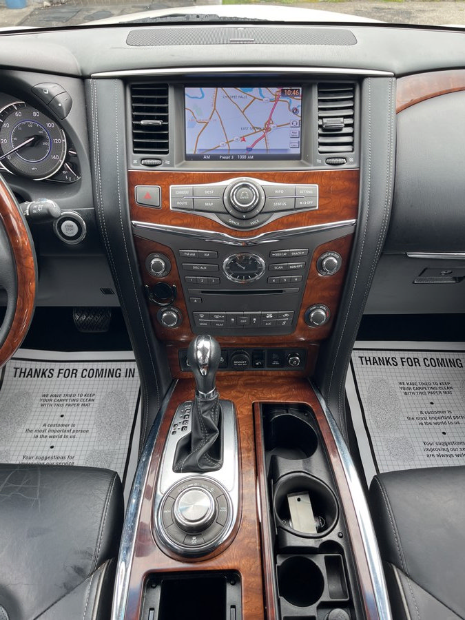 Used 2015 INFINITI QX80 4WD w/ Deluxe Technology Package image 17