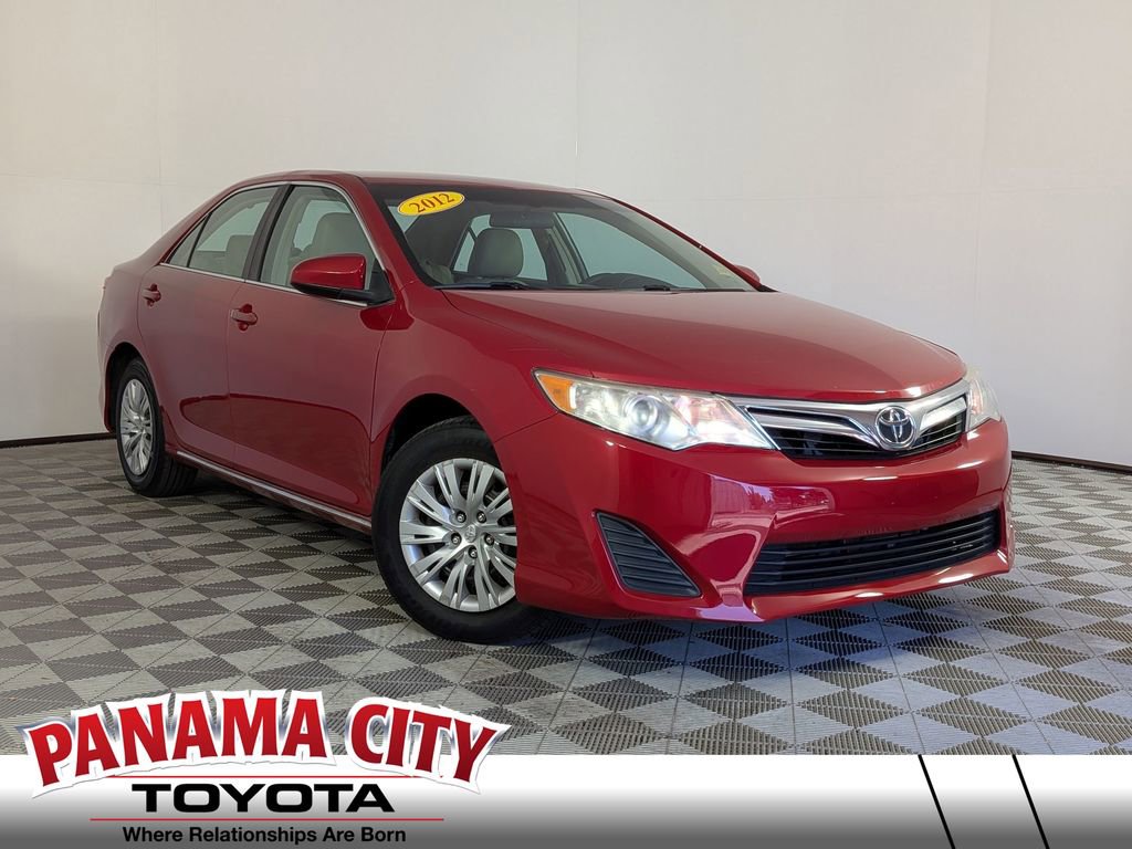 Used 2012 Toyota Camry LE FWD image 1