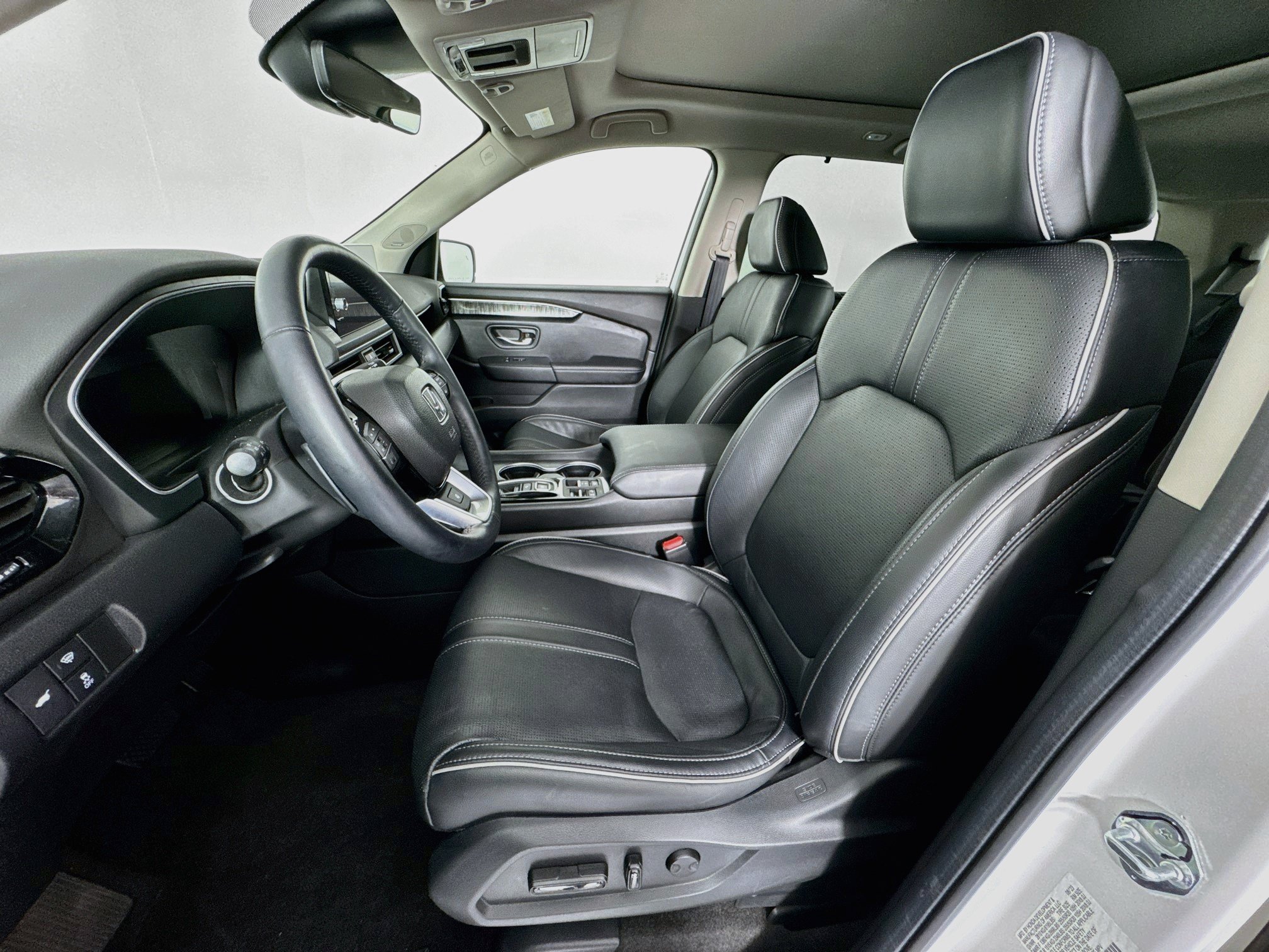 Certified 2023 Honda Pilot Elite image 22