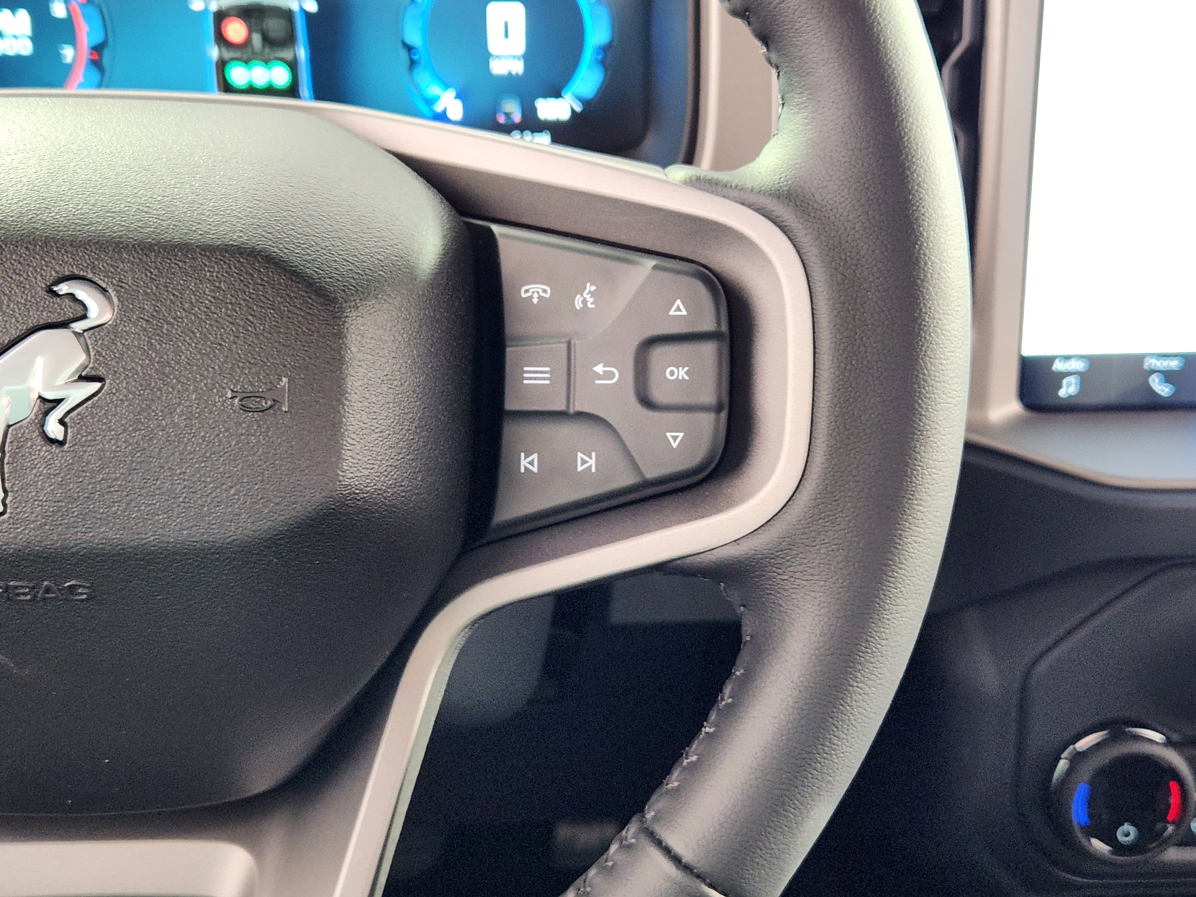 New 2025 Ford Bronco Outer Banks image 18