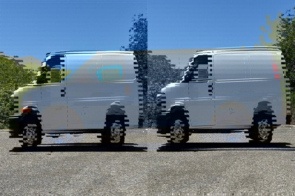 New 2025 Chevrolet Express 2500 w/ Driver Convenience Package image 7