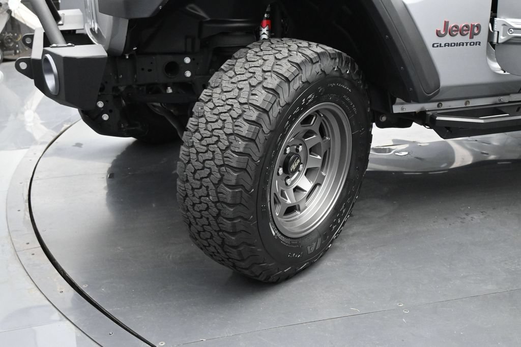 Used 2020 Jeep Gladiator Rubicon AWD/4WD image 22