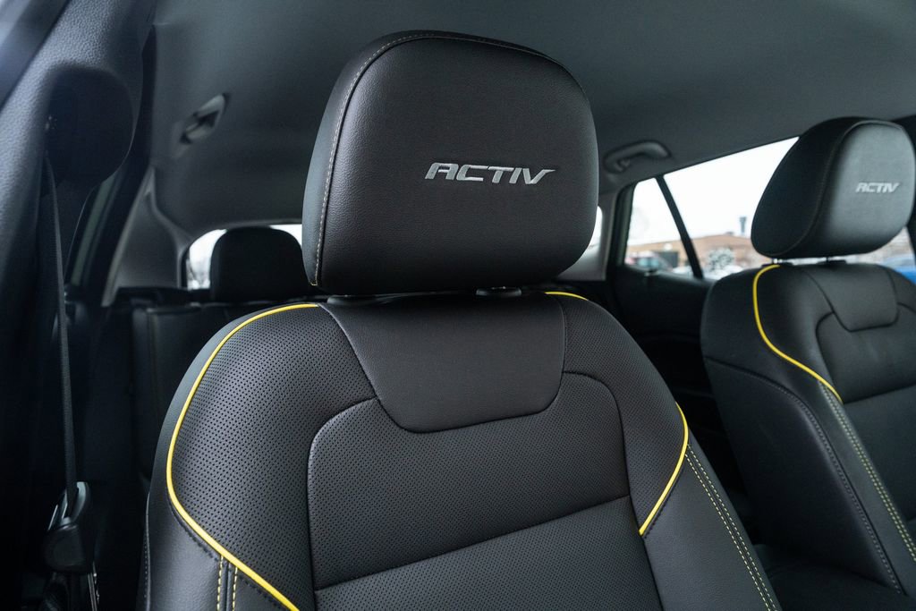 Used 2025 Chevrolet Trax ACTIV w/ Driver Confidence Package image 16