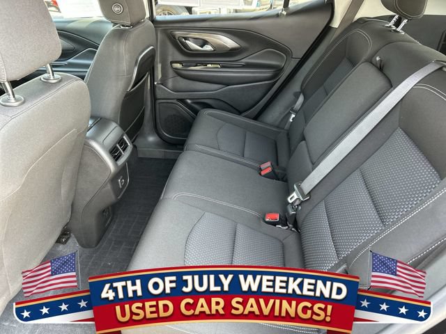 Used 2022 GMC Terrain SLE w/ Driver Convenience Package AWD/4WD image 16