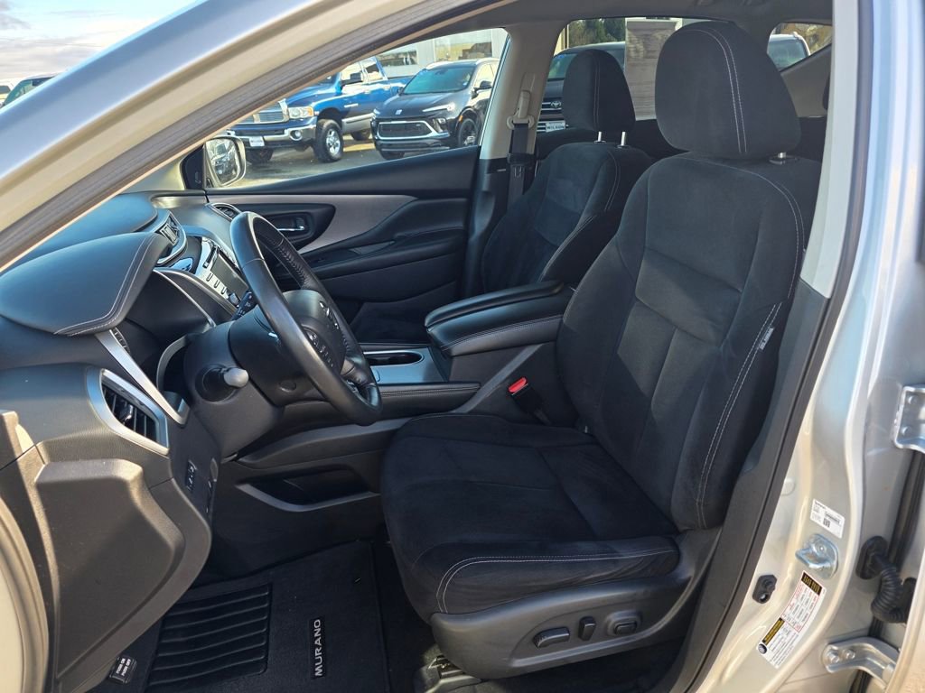 Used 2021 Nissan Murano SV AWD/4WD image 7