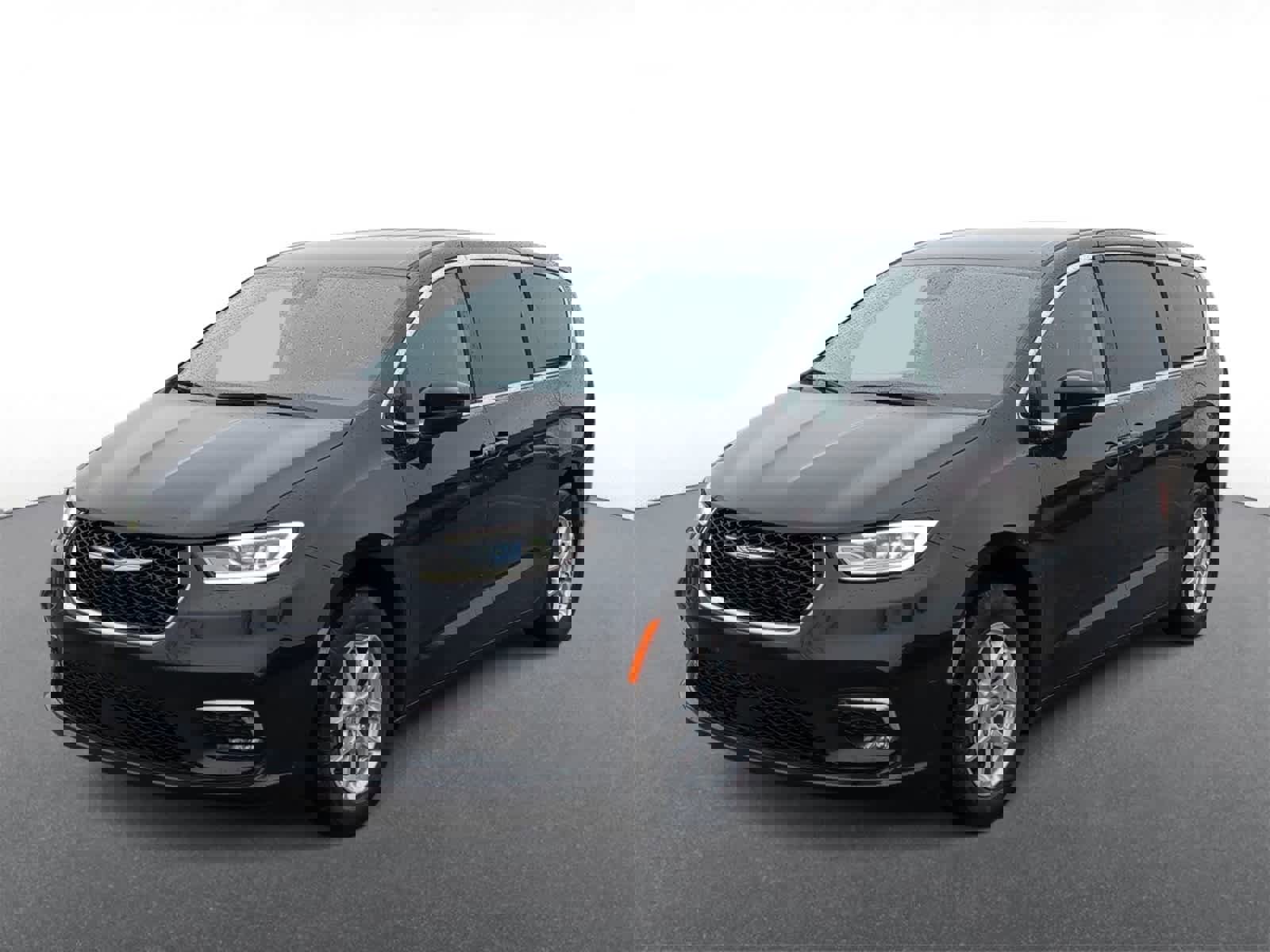 Used 2023 Chrysler Pacifica Touring-L image 4