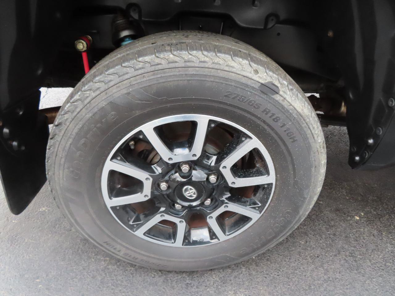 Used 2016 Toyota Tundra SR5 w/ TRD Off Road Package image 20