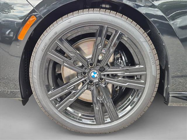 New 2027 BMW 740i xDrive w/ Executive Package AWD/4WD image 10