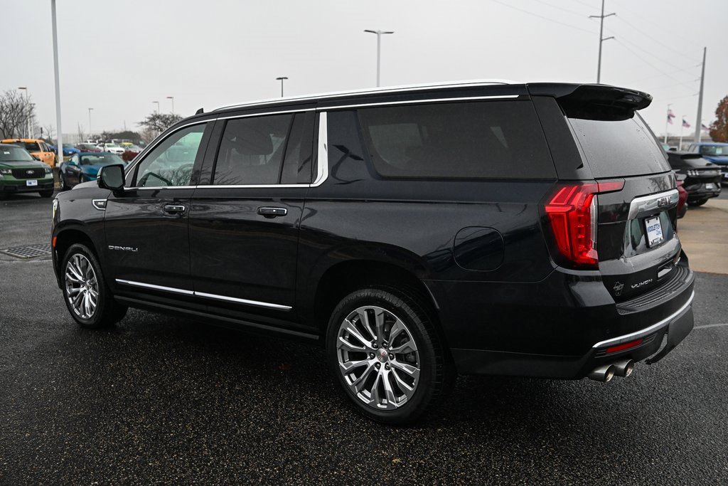 Used 2023 GMC Yukon XL Denali image 7
