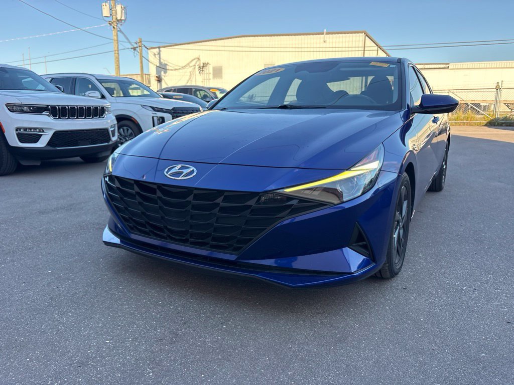 Used 2021 Hyundai Elantra SEL FWD image 7