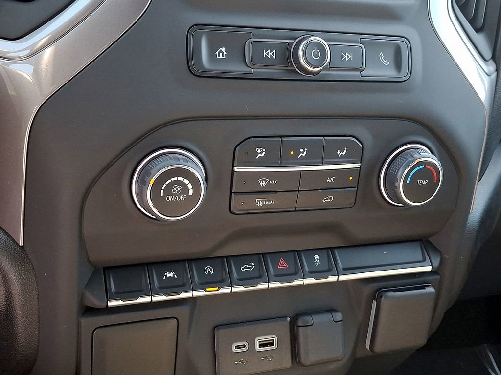 Used 2023 Chevrolet Silverado 1500 Custom w/ LPO, Dark Essentials Package image 15