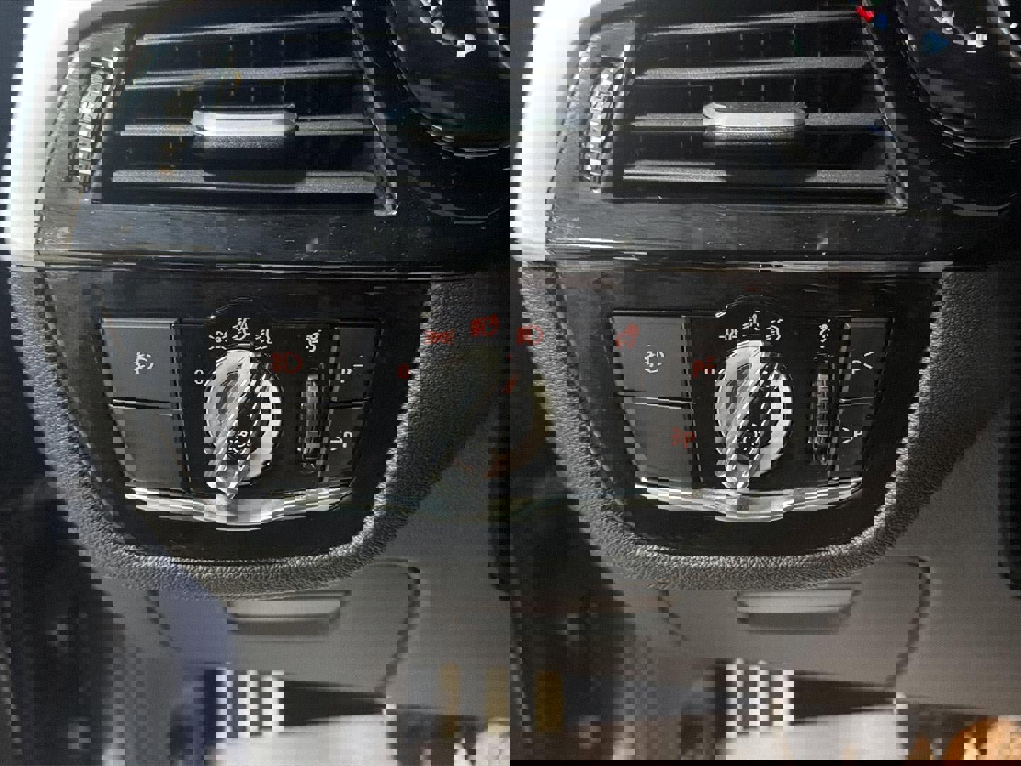 Used 2018 BMW 540i xDrive 540i xDrive image 18