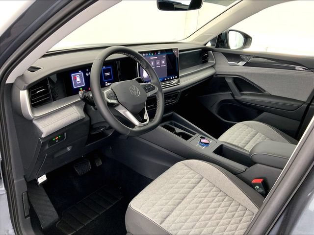 Certified 2025 Volkswagen Tiguan S AWD/4WD image 4