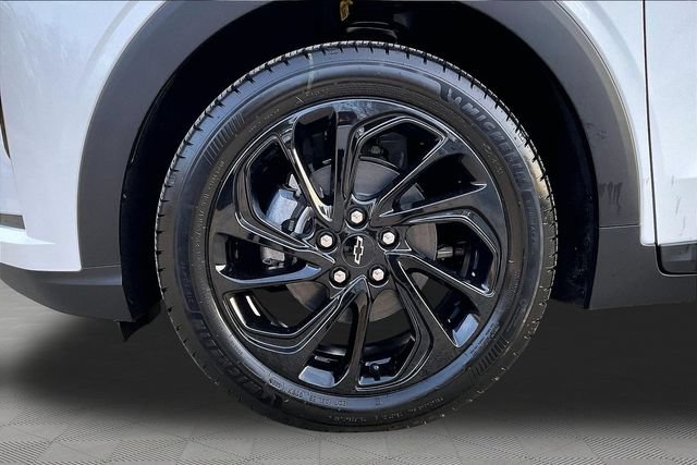 New 2027 Chevrolet Bolt RS FWD image 13