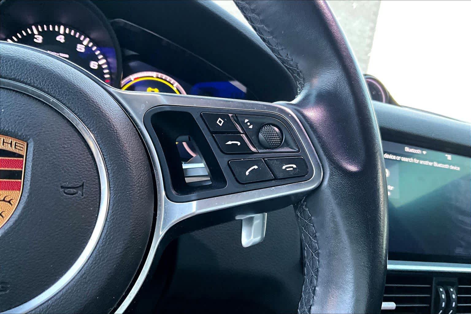Used 2019 Porsche Cayenne AWD/4WD image 24