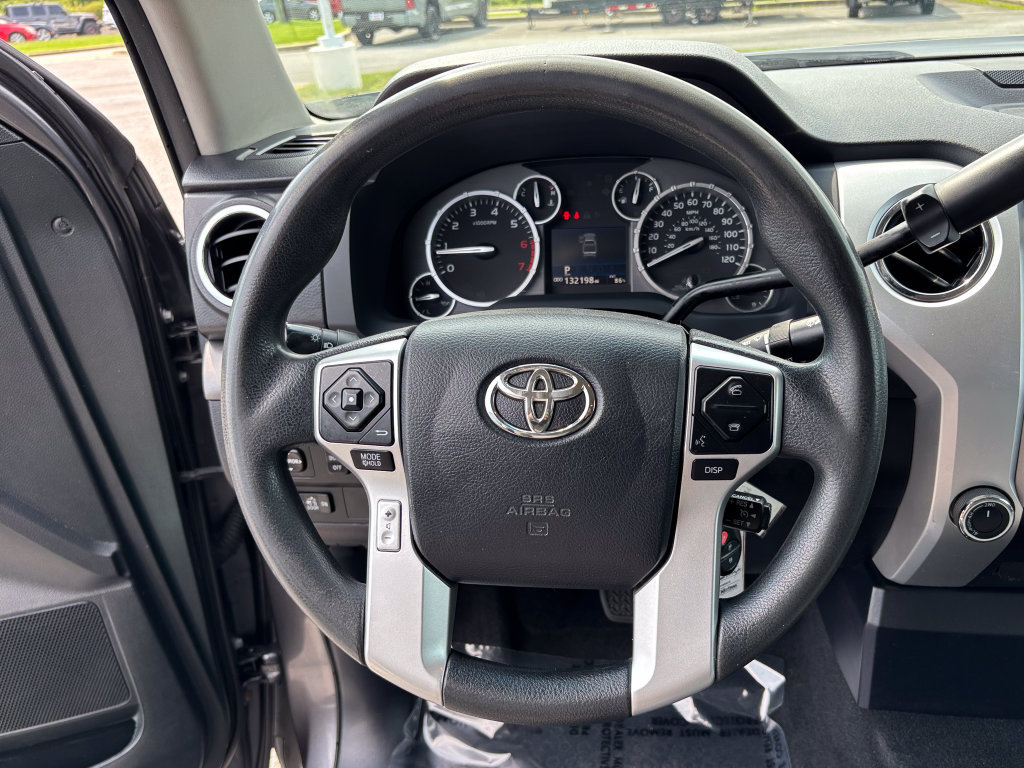 Used 2017 Toyota Tundra SR5 AWD/4WD image 24