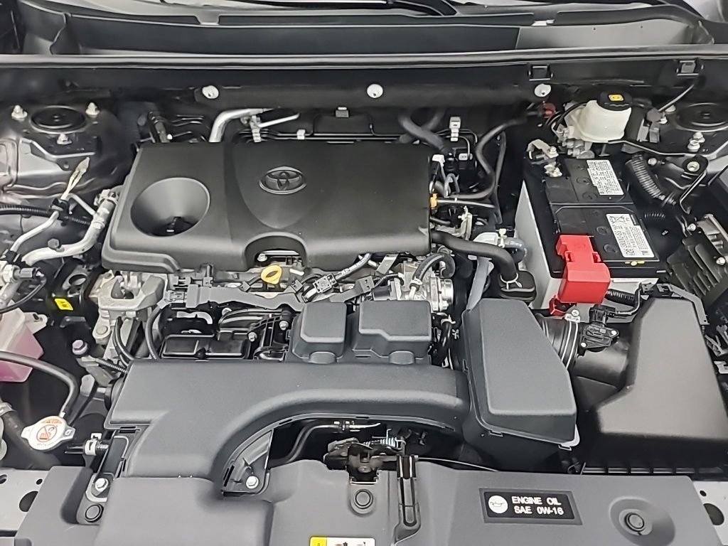 Used 2023 Toyota RAV4 LE AWD/4WD image 37