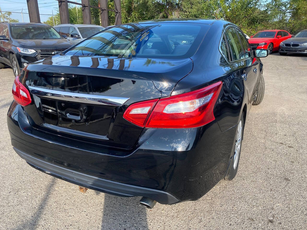 Used 2017 Nissan Altima 2.5 S w/ Power Driver Seat Package FWD image 34