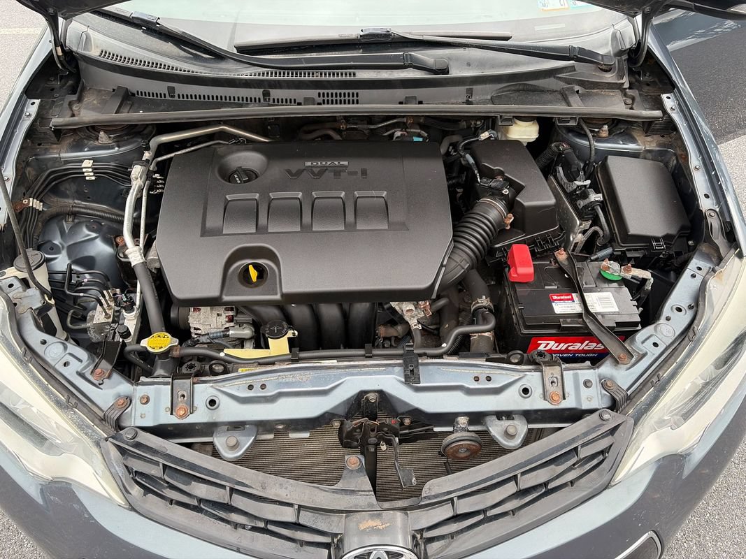 Used 2015 Toyota Corolla S FWD image 25