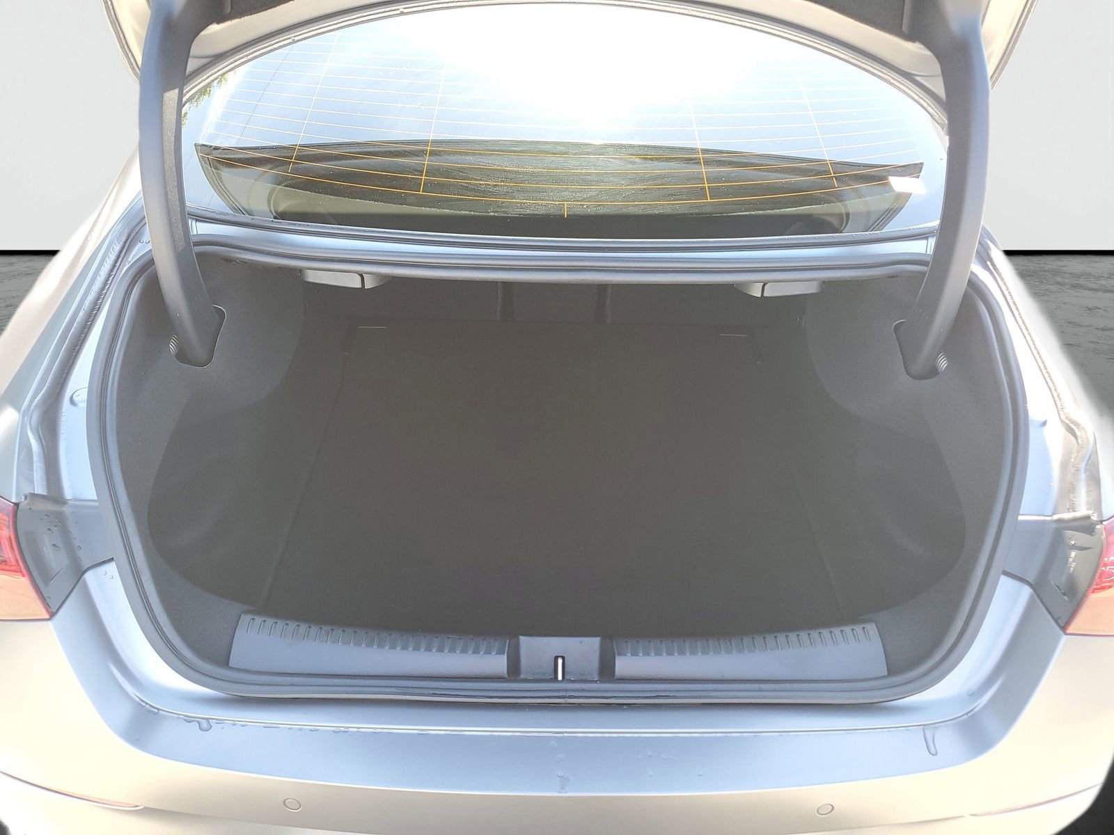 Used 2025 Mercedes-Benz CLA 35 AMG 4MATIC image 9