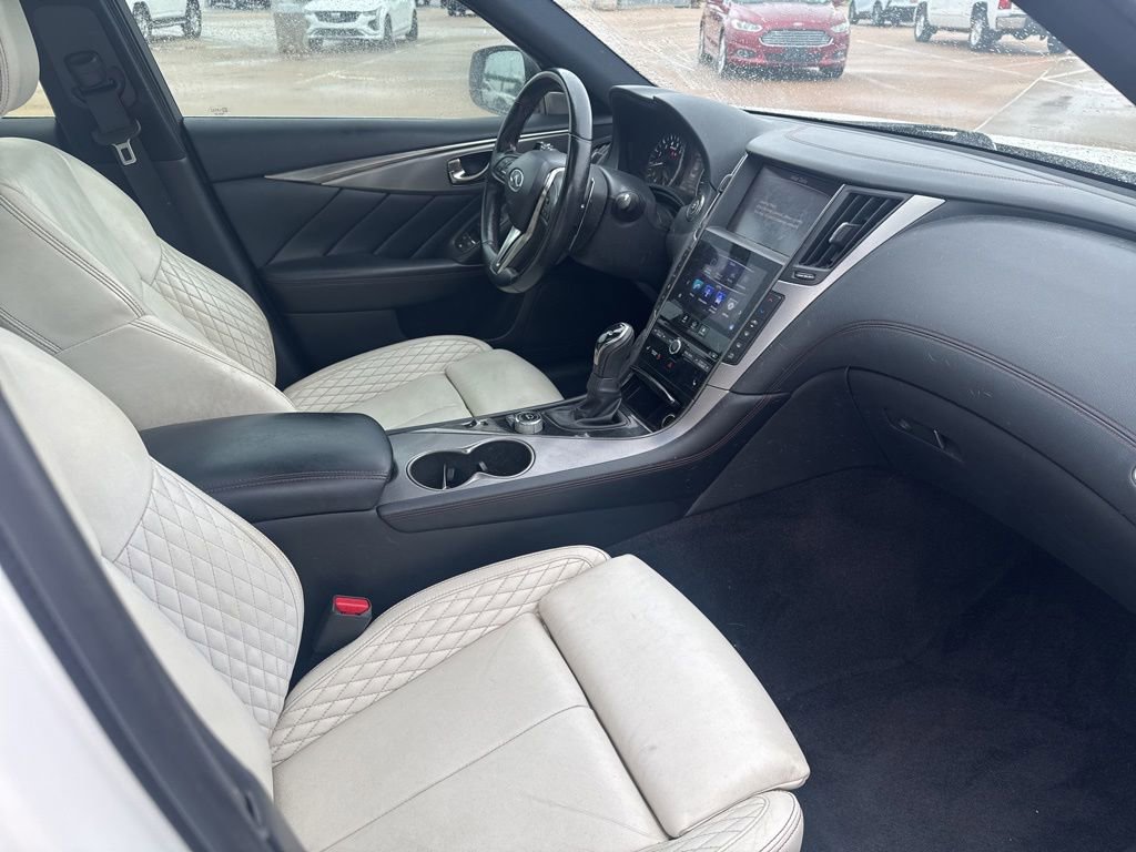 Used 2019 INFINITI Q50 Red Sport 400 w/ Sensory Package AWD/4WD image 11