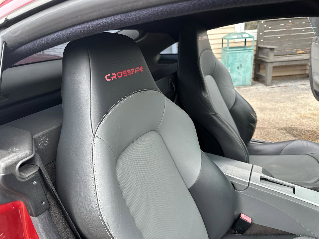 Used 2004 Chrysler Crossfire Coupe RWD image 13