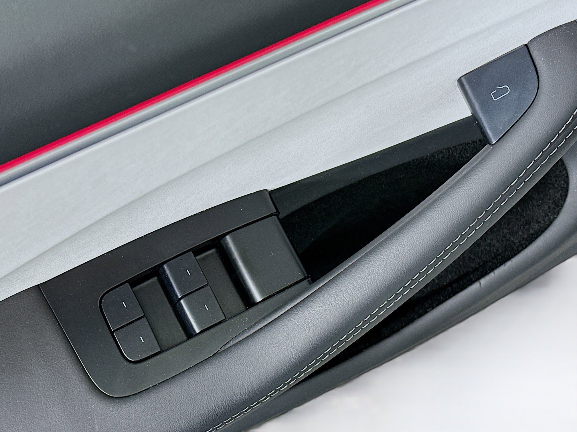 Used 2025 Tesla Model 3 Long Range image 15