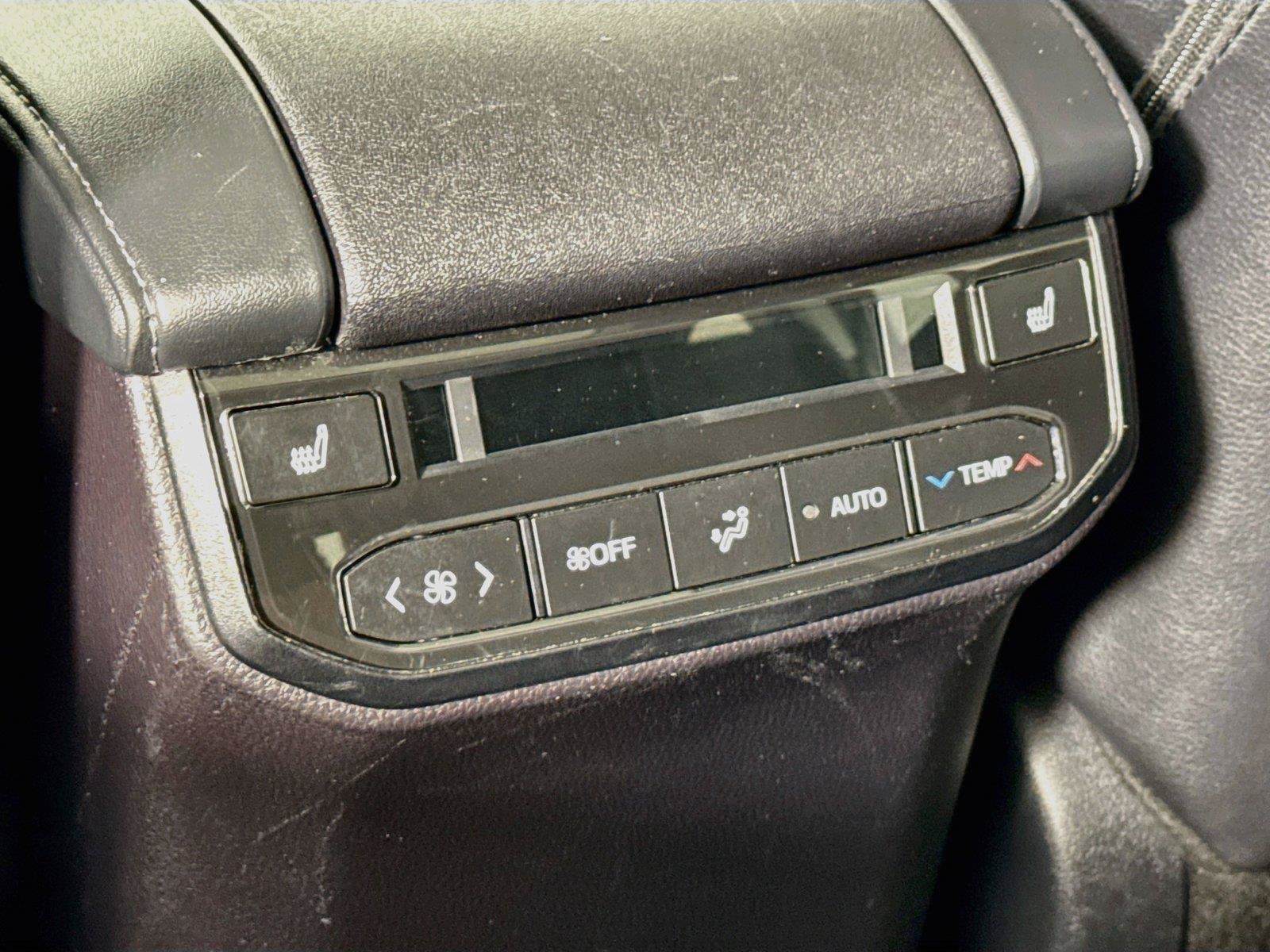 Certified 2025 Toyota Highlander Platinum AWD/4WD image 56