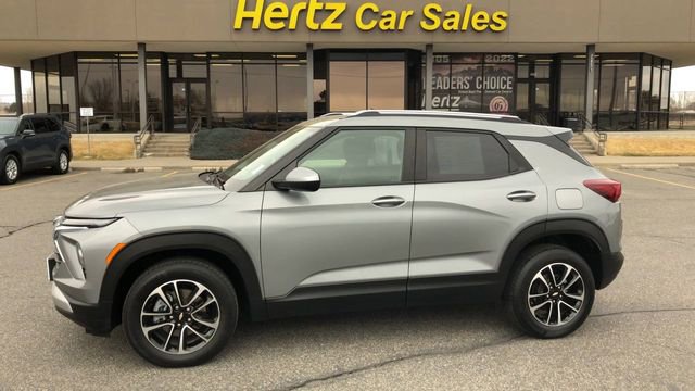 Used 2025 Chevrolet TrailBlazer LT AWD/4WD image 5