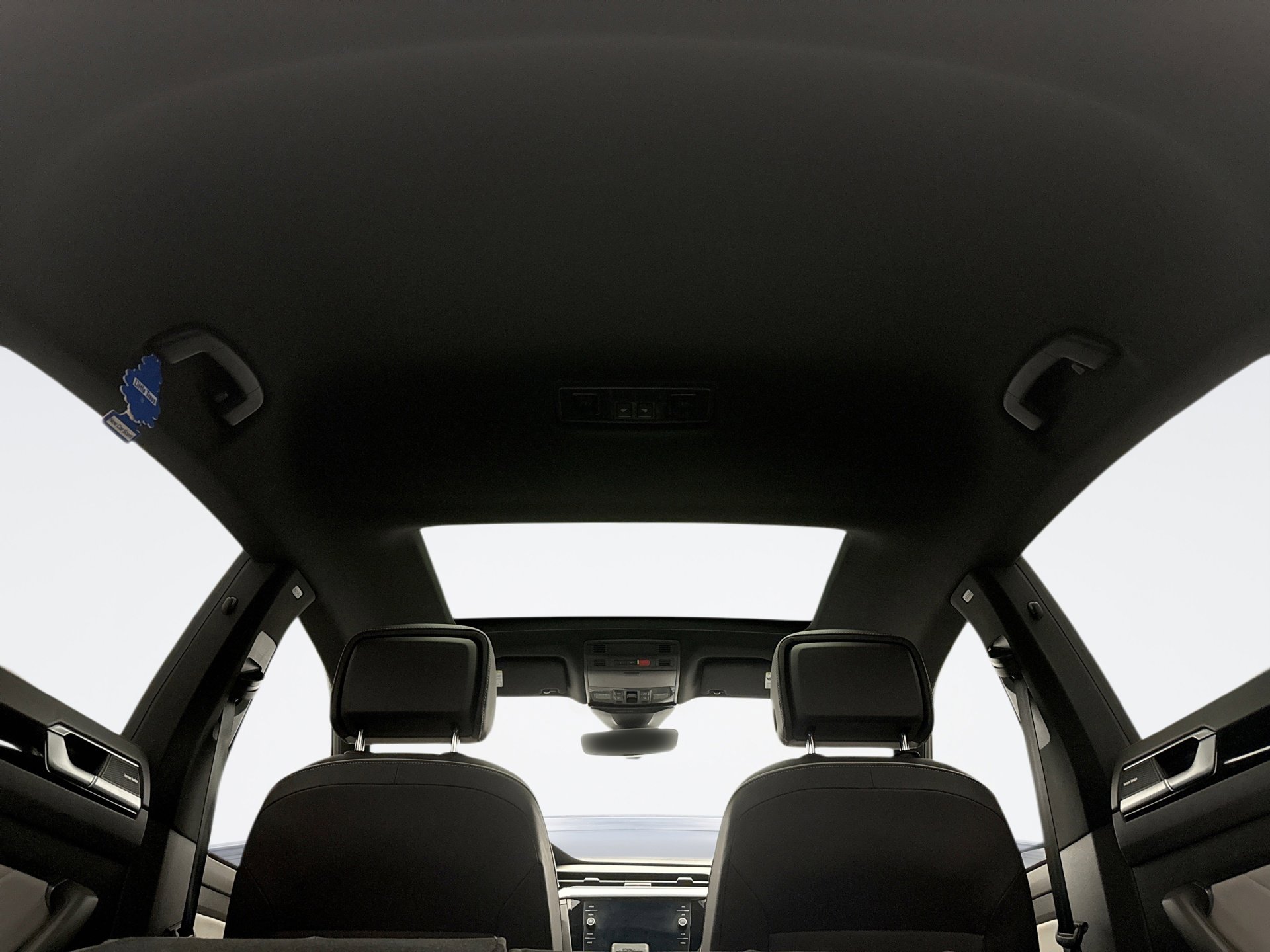 Used 2021 Volkswagen Arteon SEL Premium image 19