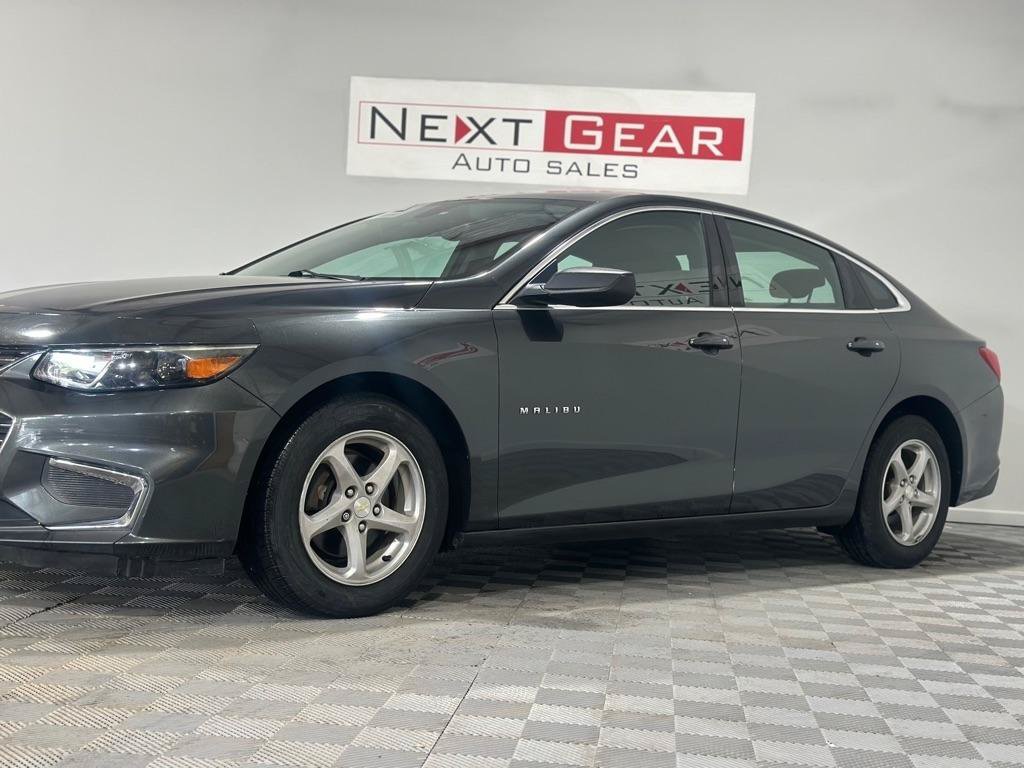 Used 2017 Chevrolet Malibu LS FWD image 5