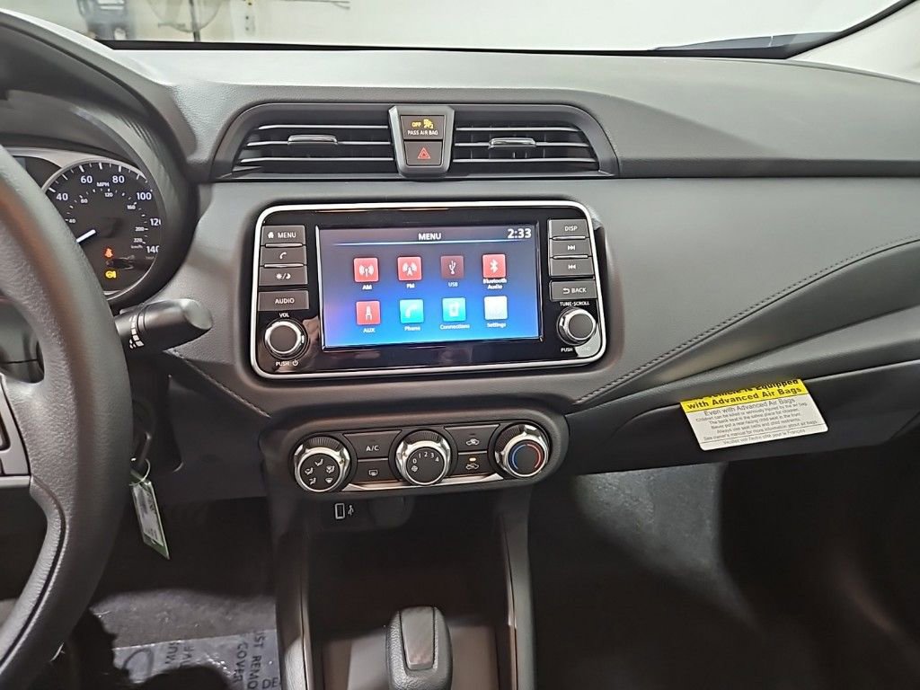 New 2025 Nissan Versa S w/ Trunk Package image 18