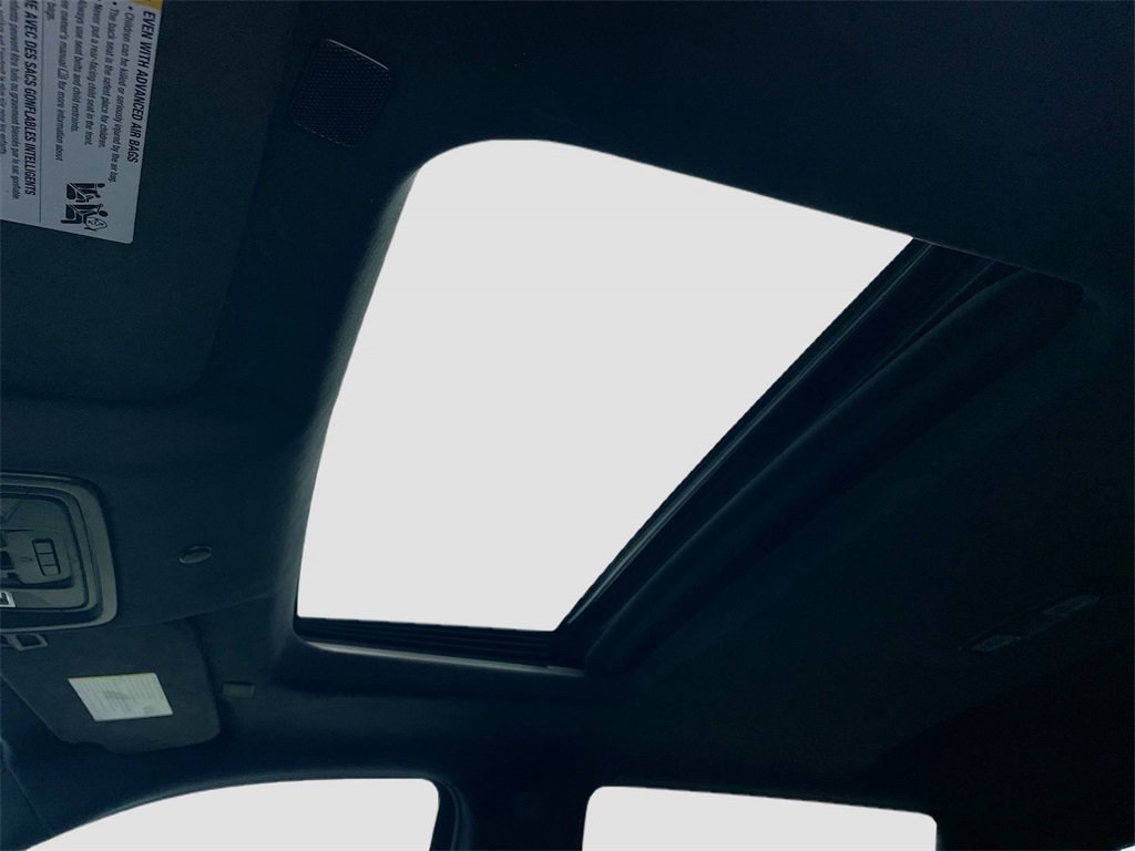 Used 2023 GMC Sierra 1500 AT4X image 18