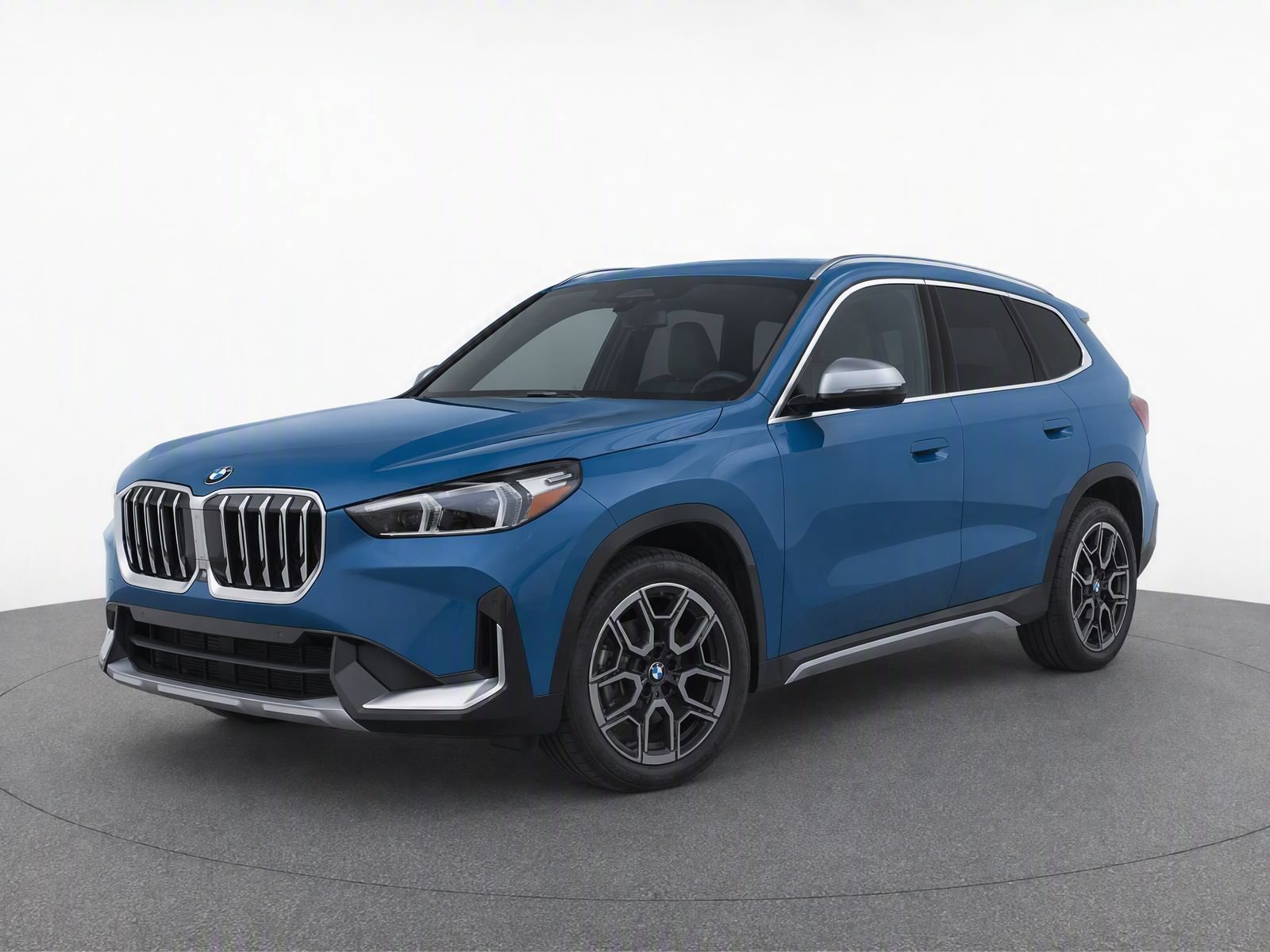 Certified 2023 BMW X1 xDrive28i w/ Convenience Package AWD/4WD image 2