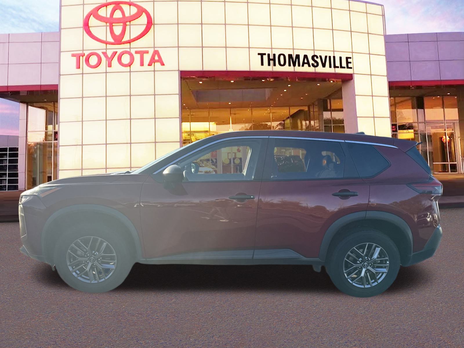 Used 2023 Nissan Rogue S image 8