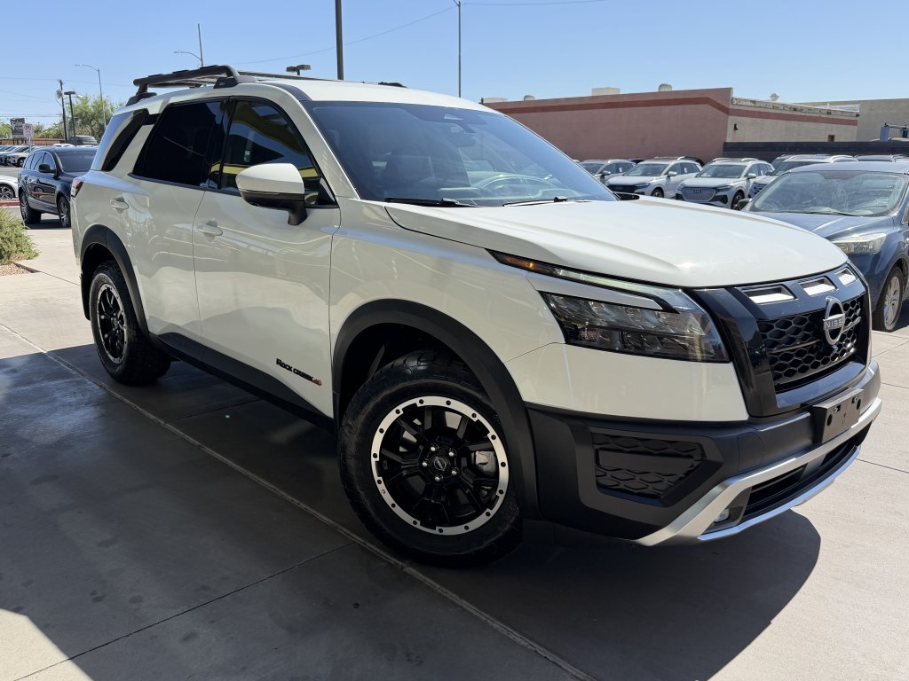 Used 2024 Nissan Pathfinder Rock Creek AWD/4WD image 6