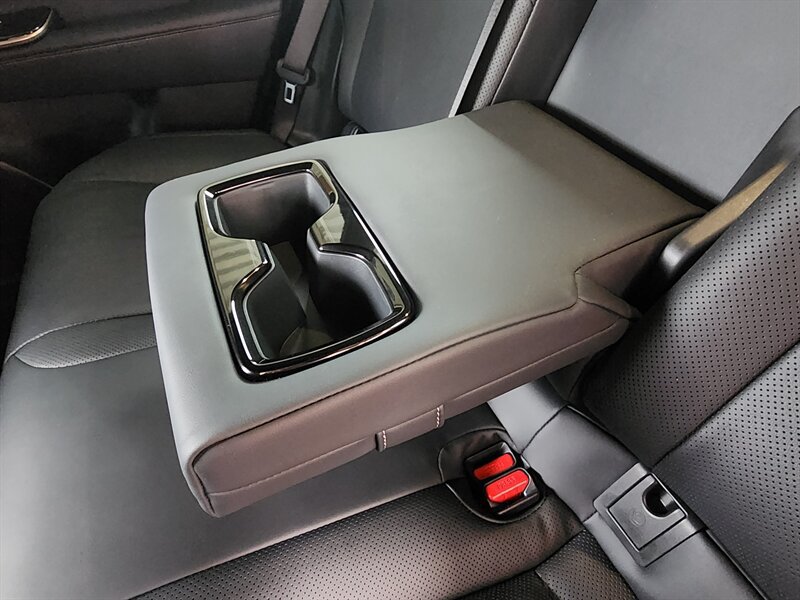Used 2026 Toyota Crown Signia w/ Advanced Technology Package AWD/4WD image 90