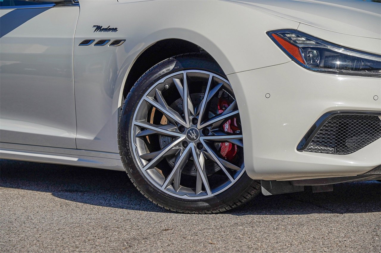 Certified 2024 Maserati Ghibli Modena Q4 image 2