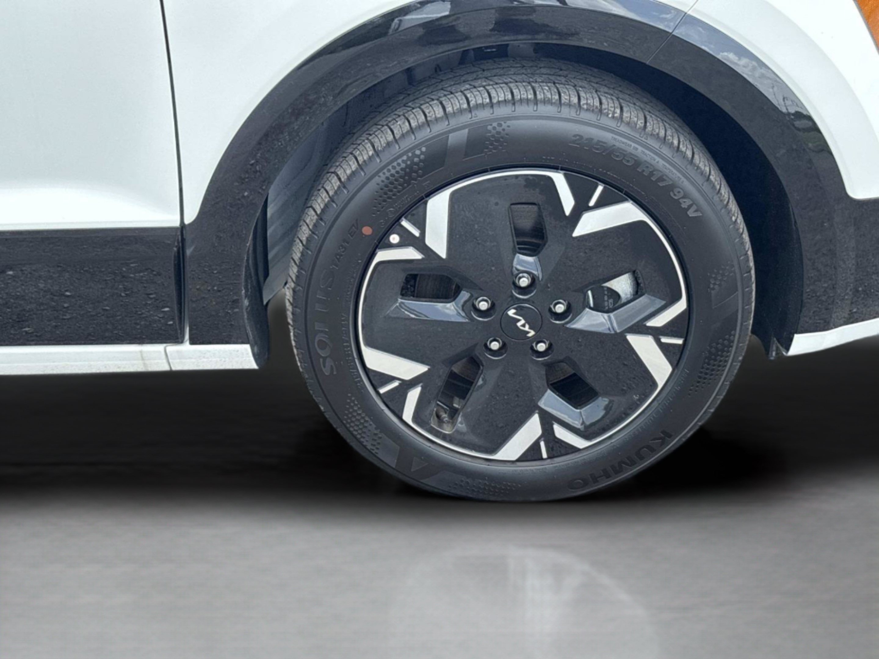 New 2026 Kia Niro Wind FWD image 9
