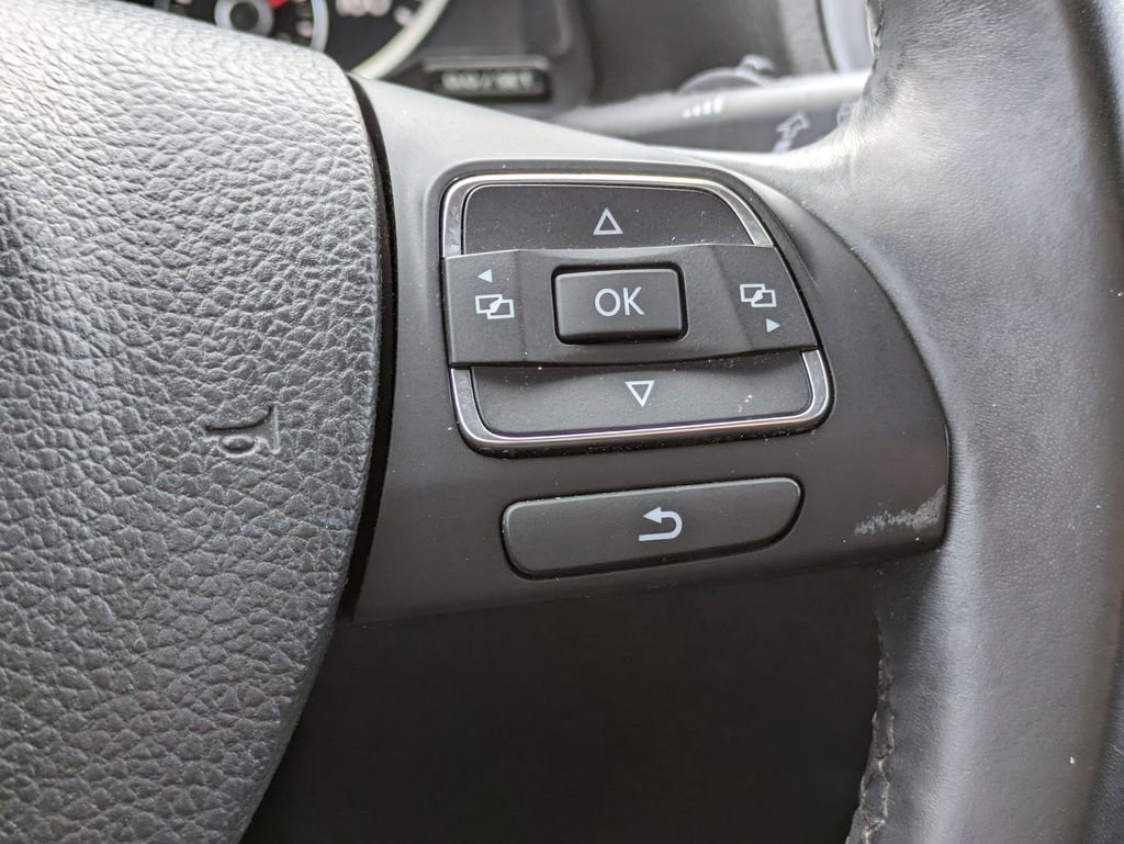 Used 2017 Volkswagen Tiguan Limited w/ Premium Package image 26