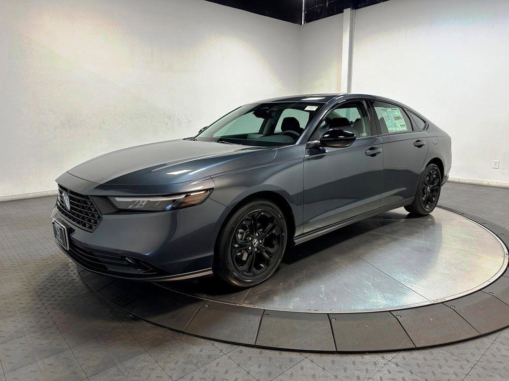 New 2025 Honda Accord SE