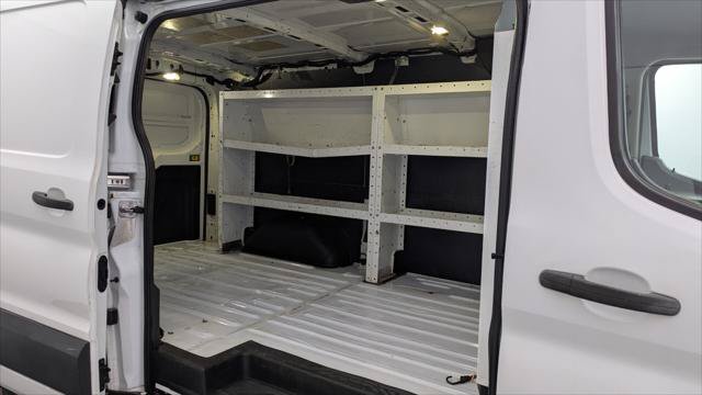 Used 2017 Ford Transit 350 130 Low Roof RWD image 17