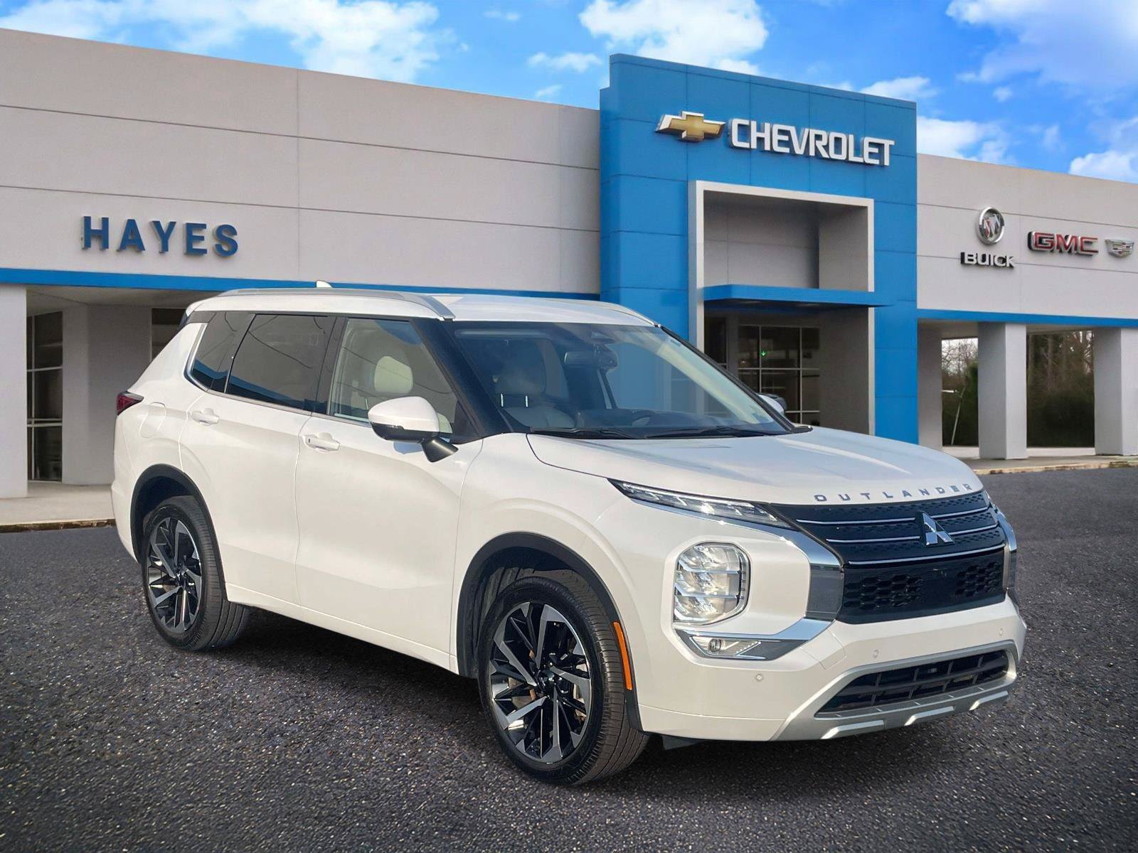 Used 2024 Mitsubishi Outlander SEL FWD video 1