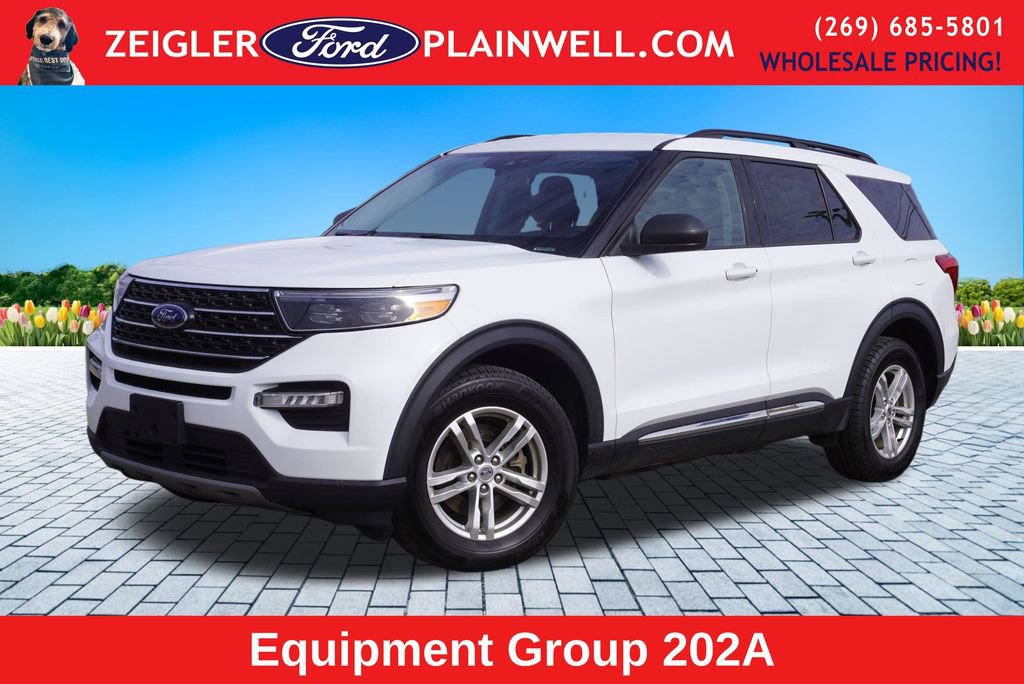 Used 2022 Ford Explorer XLT w/ Equipment Group 202A image 1