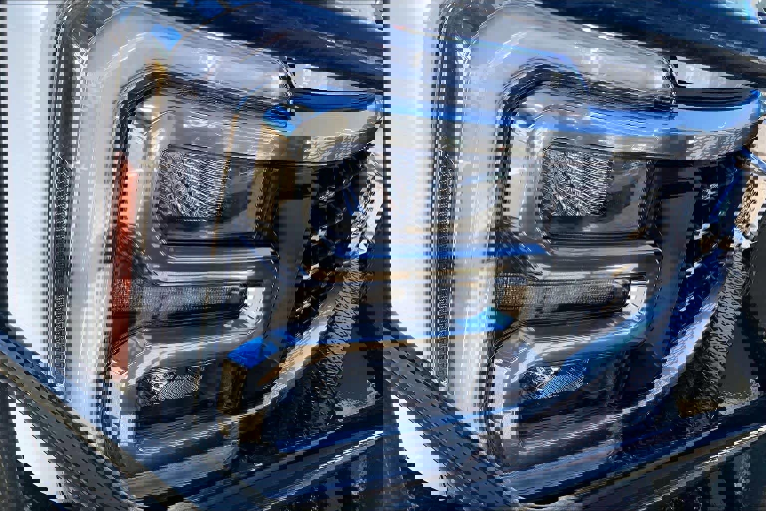 Used 2025 Ford F350 Lariat image 28